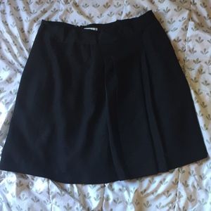 black dress up gap skirt